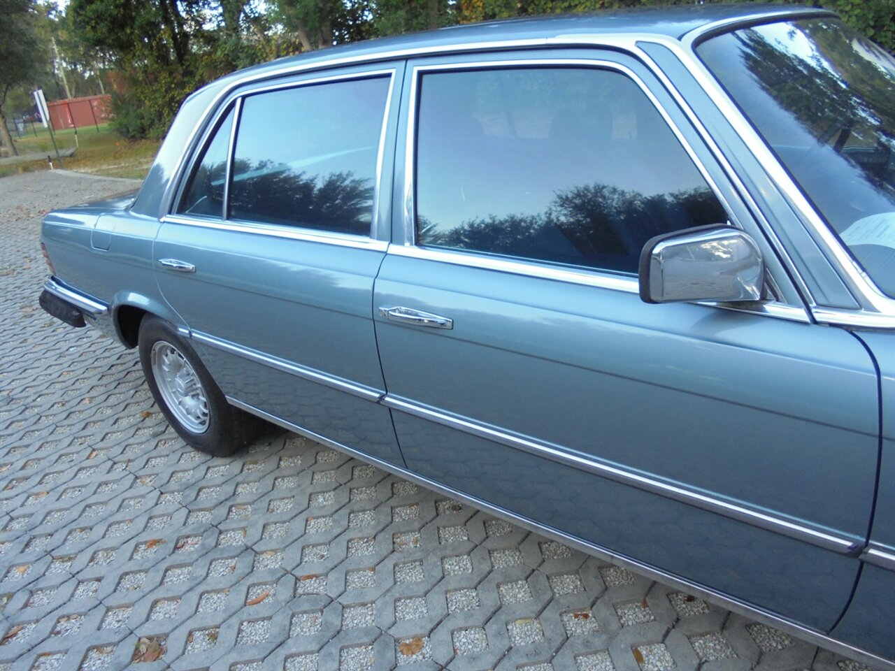 1977 Mercedes-Benz SEL  Premium - Photo 11 - Deland, FL 32720