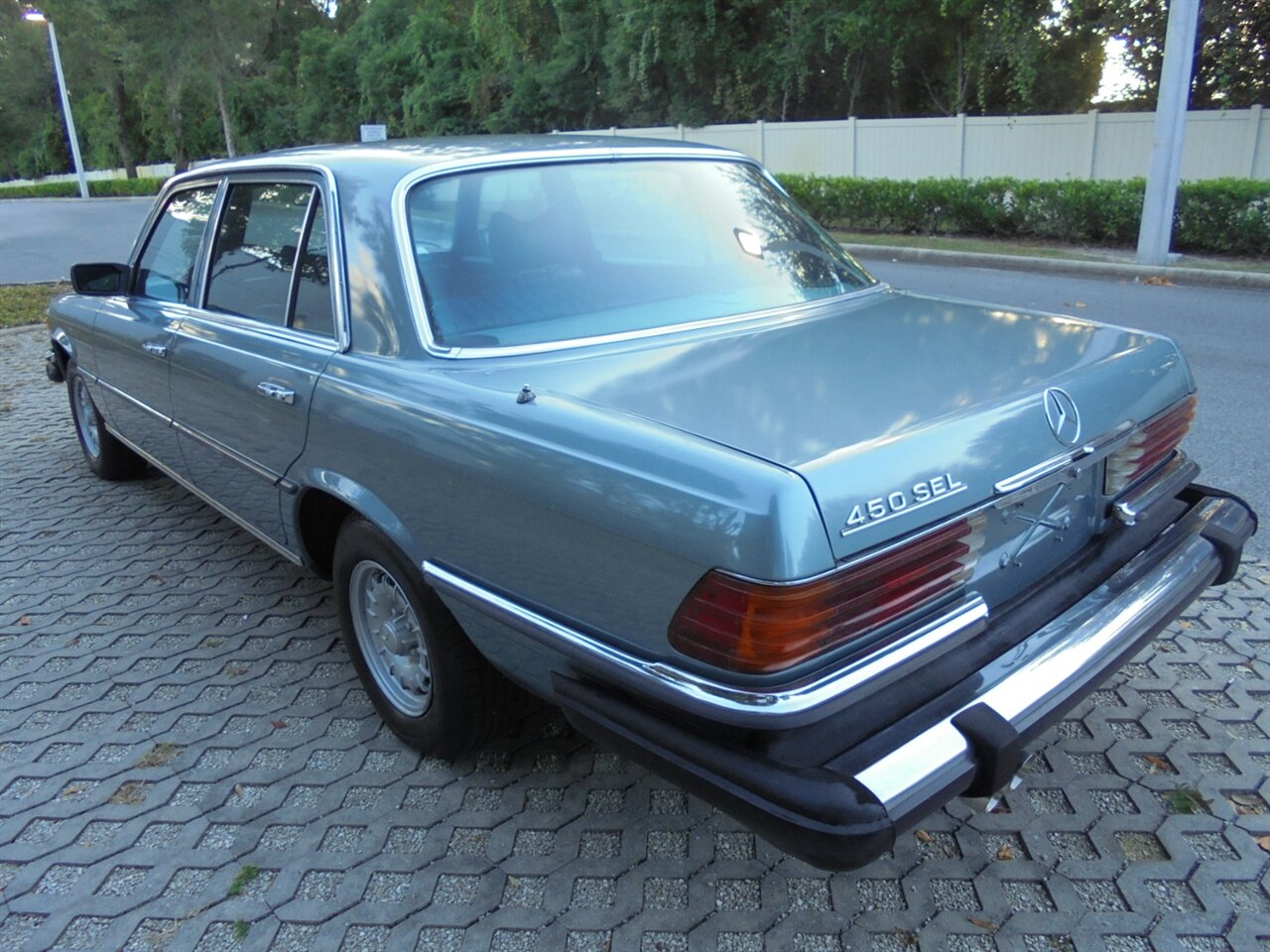 1977 Mercedes-Benz SEL  Premium - Photo 3 - Deland, FL 32720