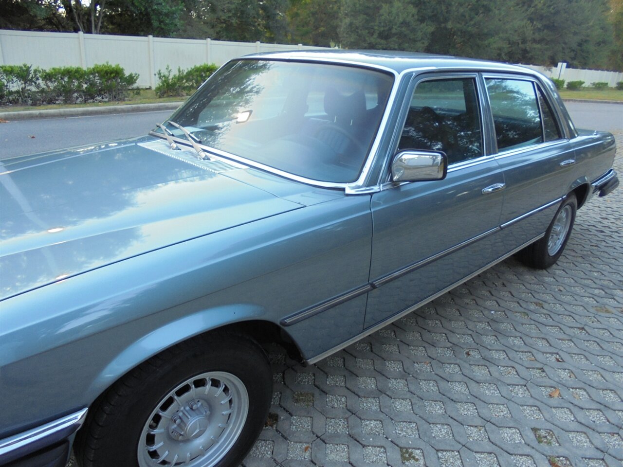 1977 Mercedes-Benz SEL  Premium - Photo 10 - Deland, FL 32720