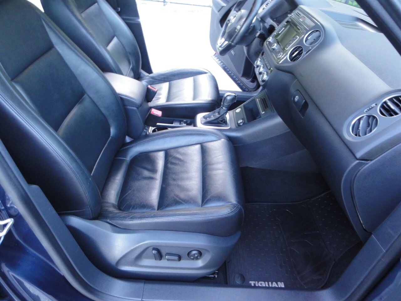 2014 Volkswagen Tiguan R-Line   - Photo 47 - Deland, FL 32720