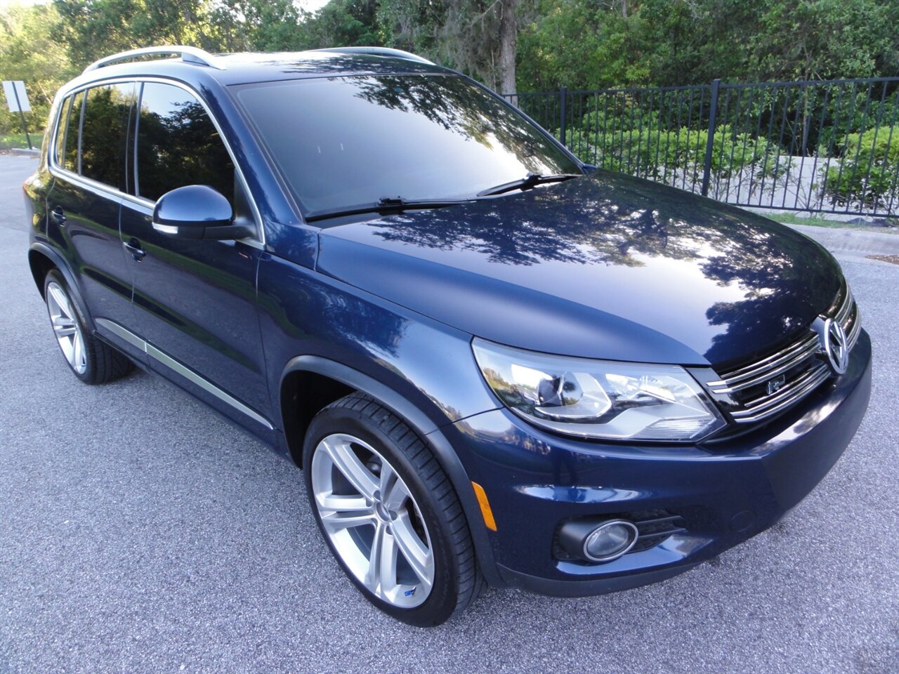 2014 Volkswagen Tiguan R-Line   - Photo 1 - Deland, FL 32720