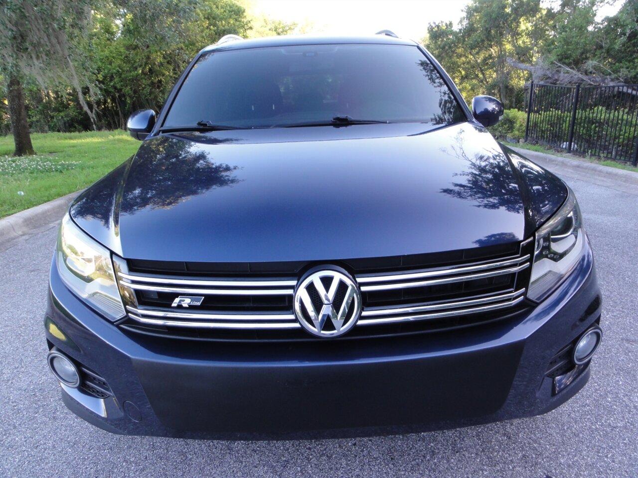 2014 Volkswagen Tiguan R-Line   - Photo 5 - Deland, FL 32720