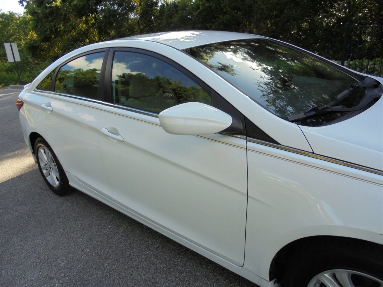 2013 Hyundai SONATA GLS   - Photo 6 - Deland, FL 32720