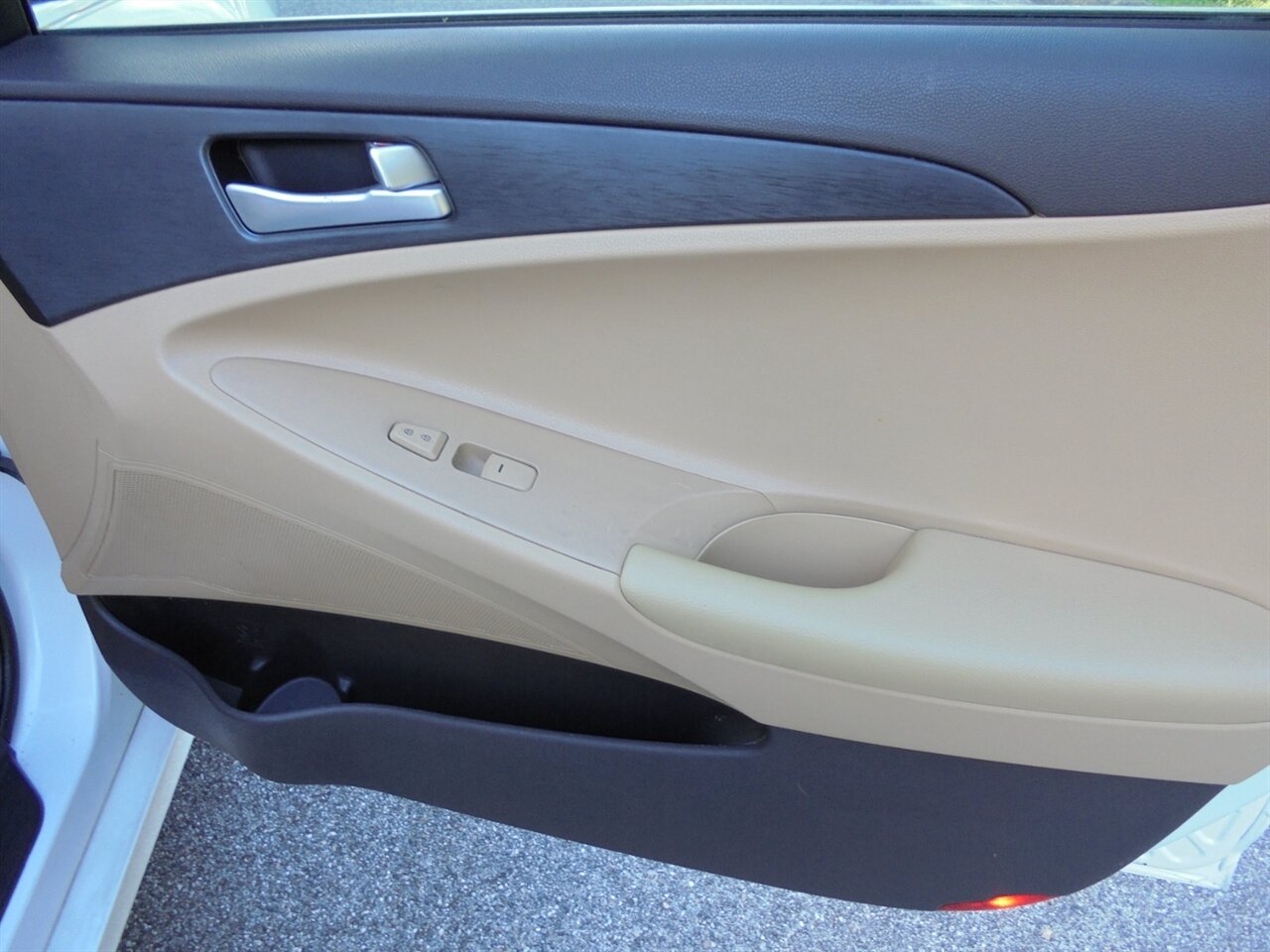 2013 Hyundai SONATA GLS   - Photo 36 - Deland, FL 32720