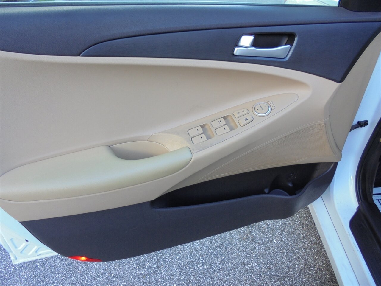 2013 Hyundai SONATA GLS   - Photo 23 - Deland, FL 32720