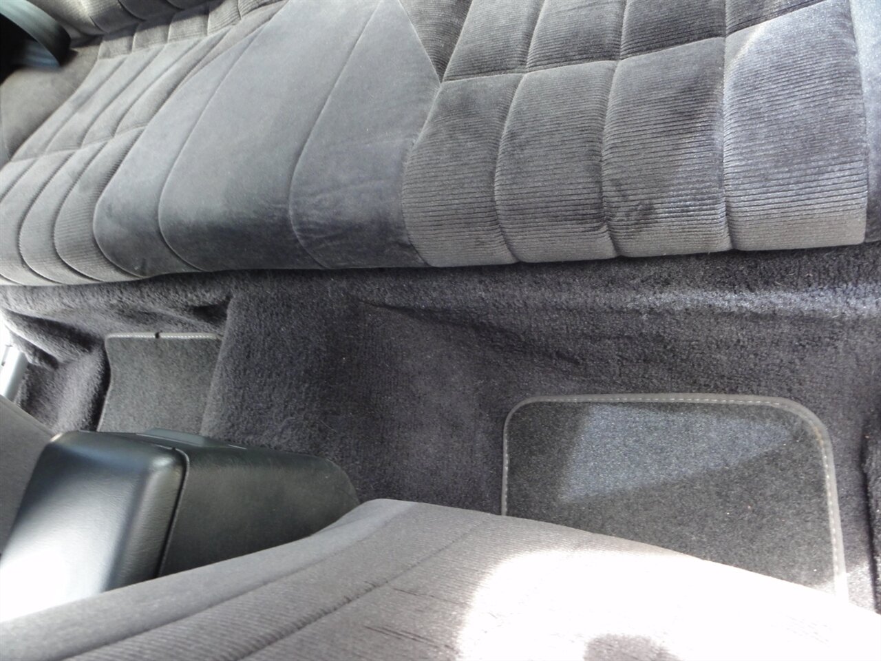 1990 Ford Thunderbird LX Premium - Photo 38 - Deland, FL 32720
