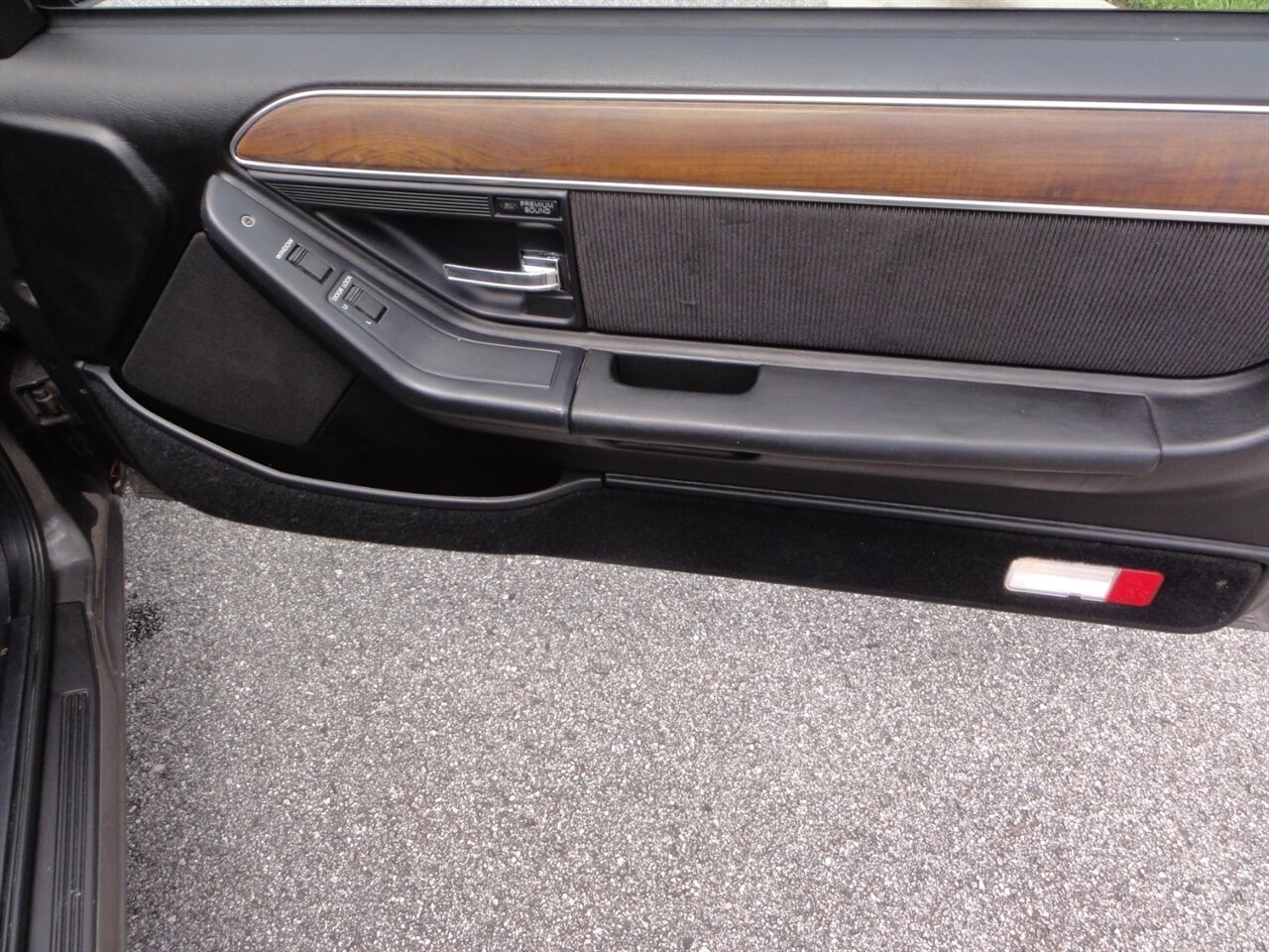 1990 Ford Thunderbird LX Premium - Photo 47 - Deland, FL 32720