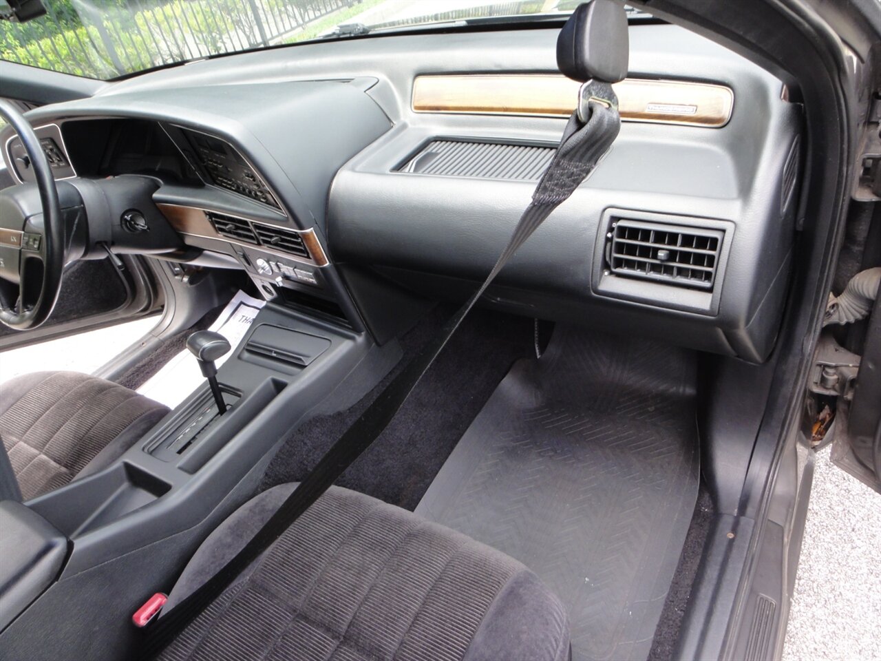 1990 Ford Thunderbird LX Premium - Photo 44 - Deland, FL 32720