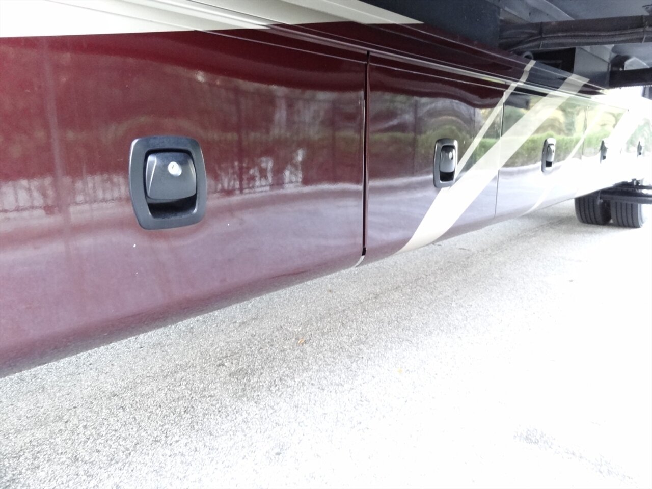 2012 Damon Day Break 34DB  Class A - Photo 41 - Deland, FL 32720