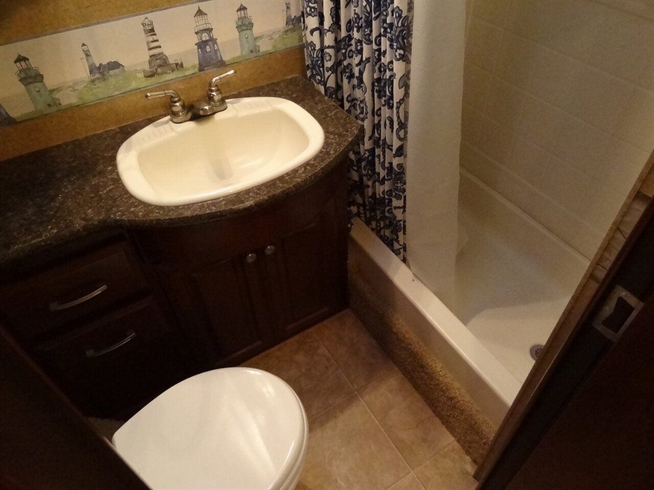 2012 Damon Day Break 34DB  Class A - Photo 79 - Deland, FL 32720