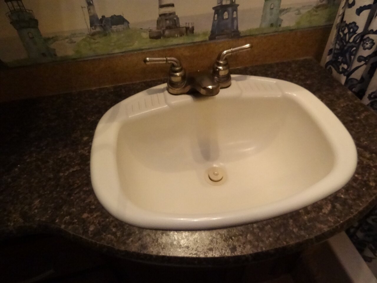 2012 Damon Day Break 34DB  Class A - Photo 83 - Deland, FL 32720