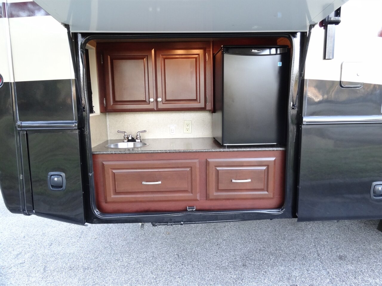 2012 Damon Day Break 34DB  Class A - Photo 31 - Deland, FL 32720