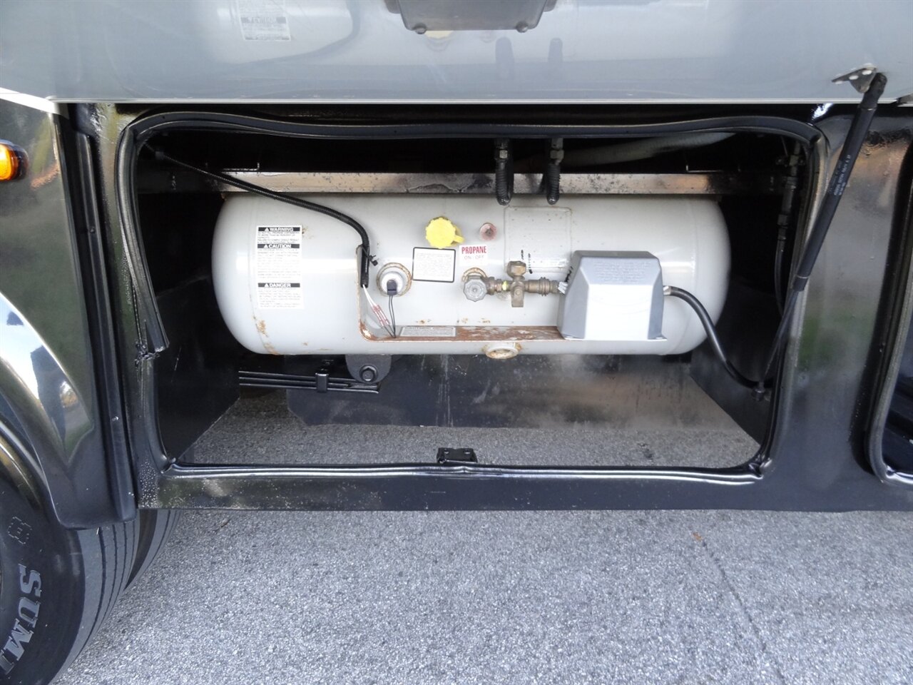 2012 Damon Day Break 34DB  Class A - Photo 27 - Deland, FL 32720