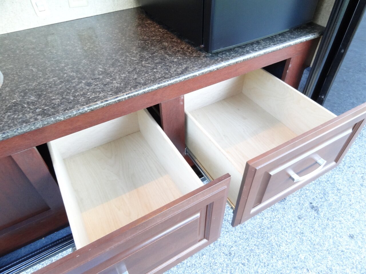 2012 Damon Day Break 34DB  Class A - Photo 36 - Deland, FL 32720