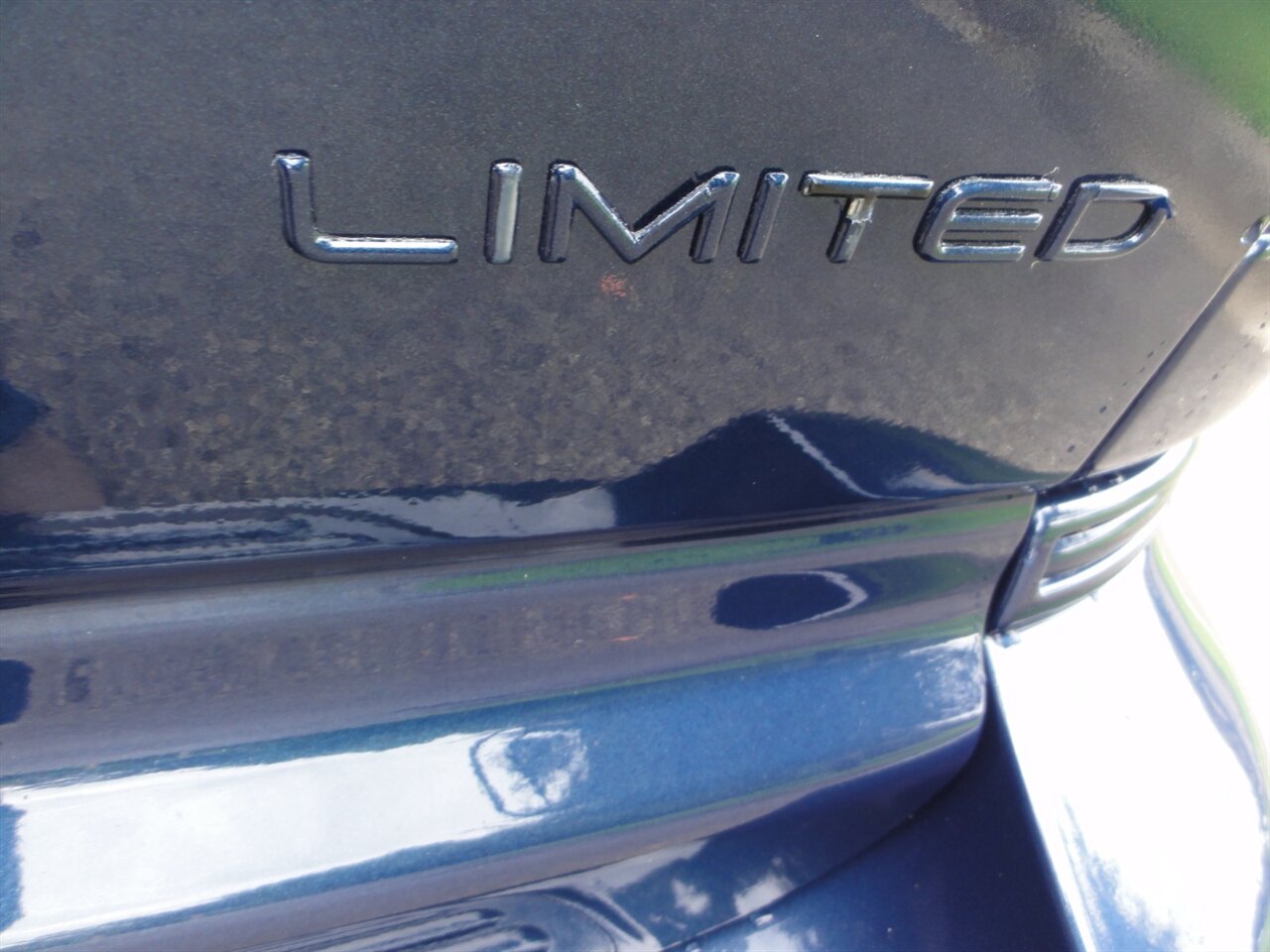 2007 Chrysler Town & Country Limited VMI RAMP VAN - Photo 25 - Deland, FL 32720