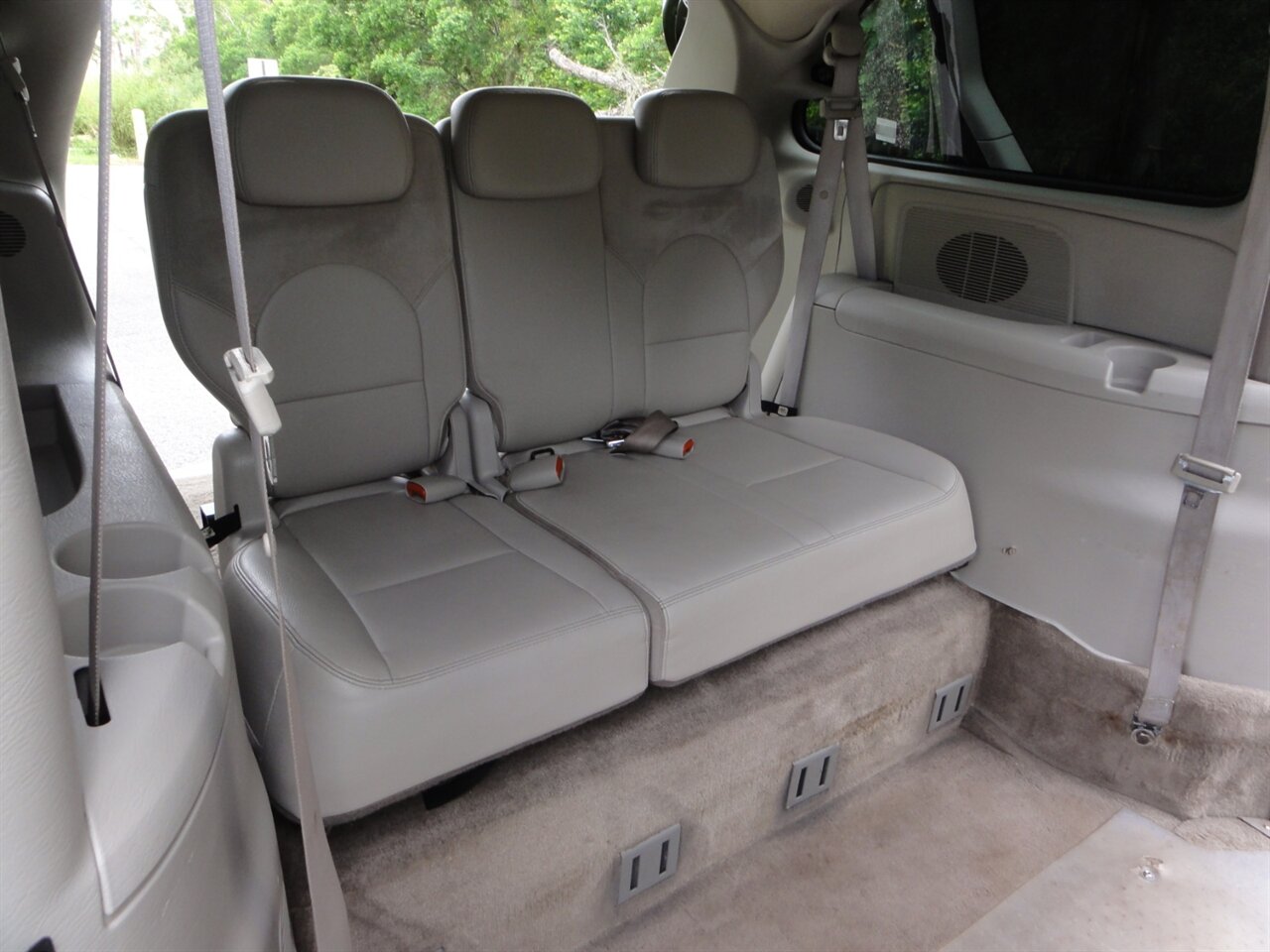 2007 Chrysler Town & Country Limited VMI RAMP VAN - Photo 40 - Deland, FL 32720
