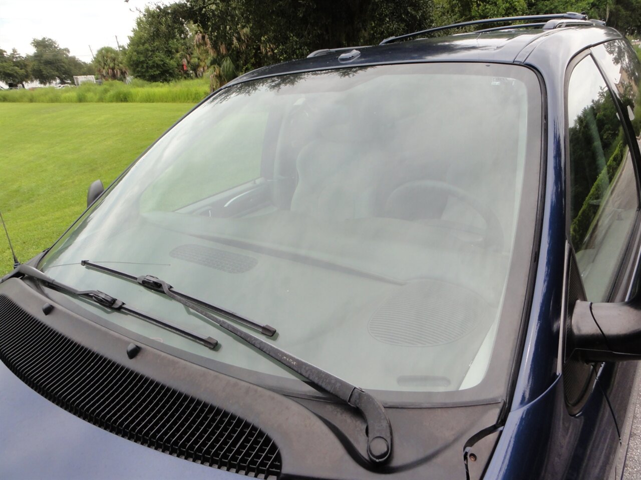 2007 Chrysler Town & Country Limited VMI RAMP VAN - Photo 19 - Deland, FL 32720