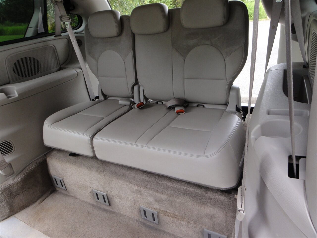 2007 Chrysler Town & Country Limited VMI RAMP VAN - Photo 36 - Deland, FL 32720