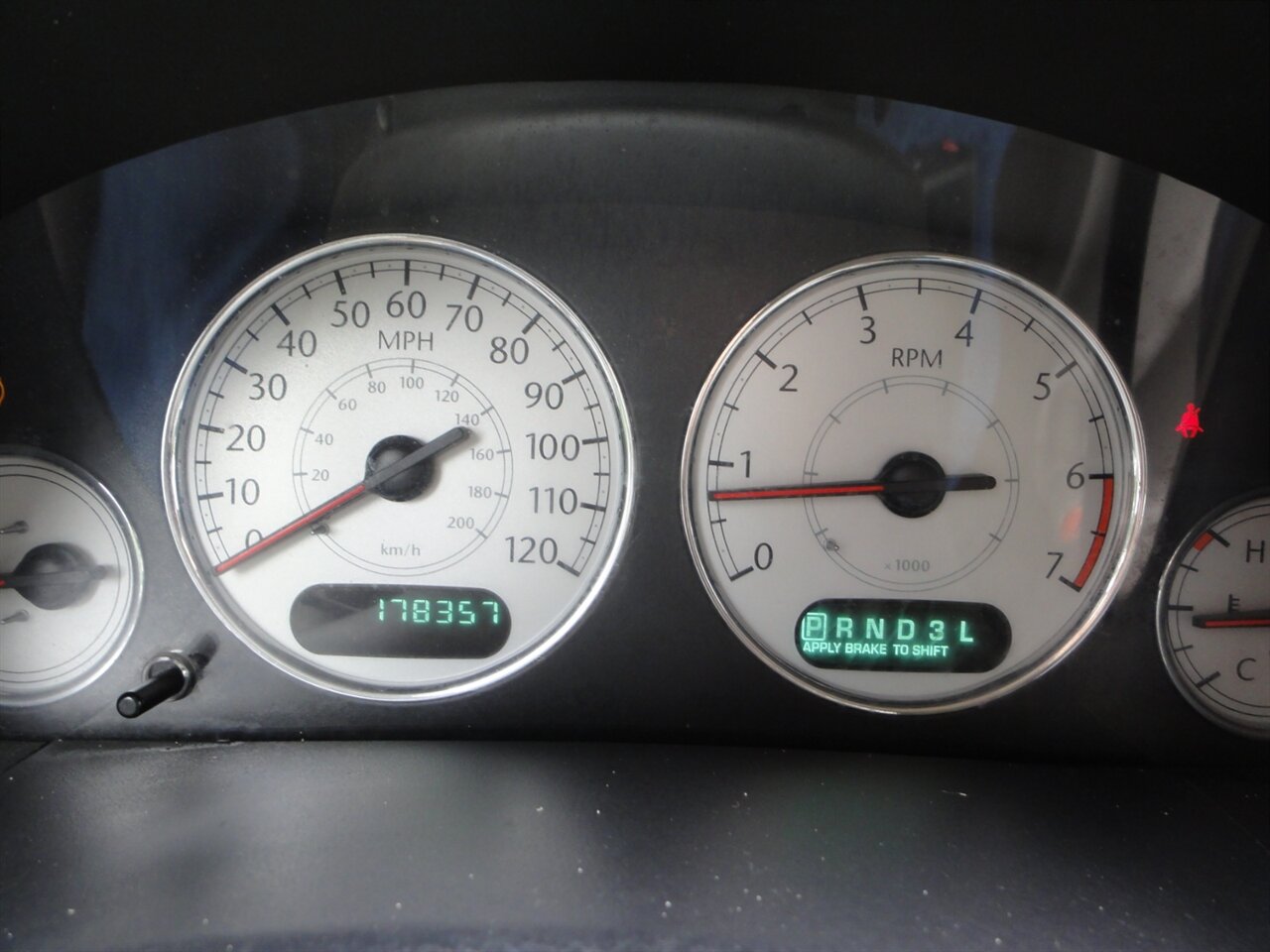 2007 Chrysler Town & Country Limited VMI RAMP VAN - Photo 49 - Deland, FL 32720
