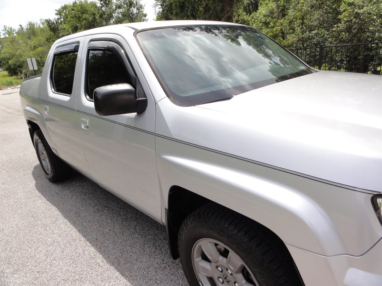2007 Honda Ridgeline RTX  4X4 - Photo 8 - Deland, FL 32720