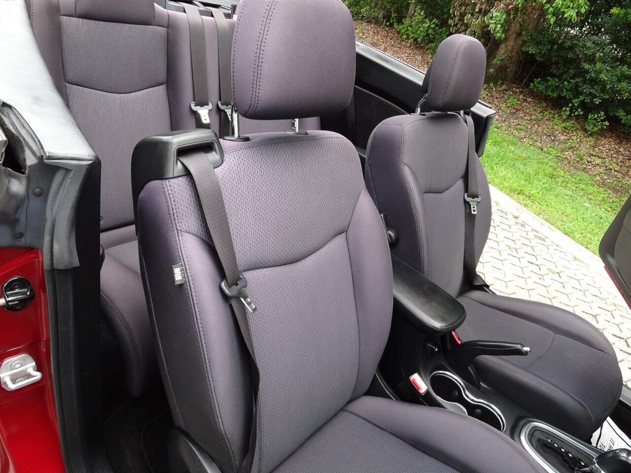 2014 Chrysler 200 Touring  Convertible - Photo 42 - Deland, FL 32720