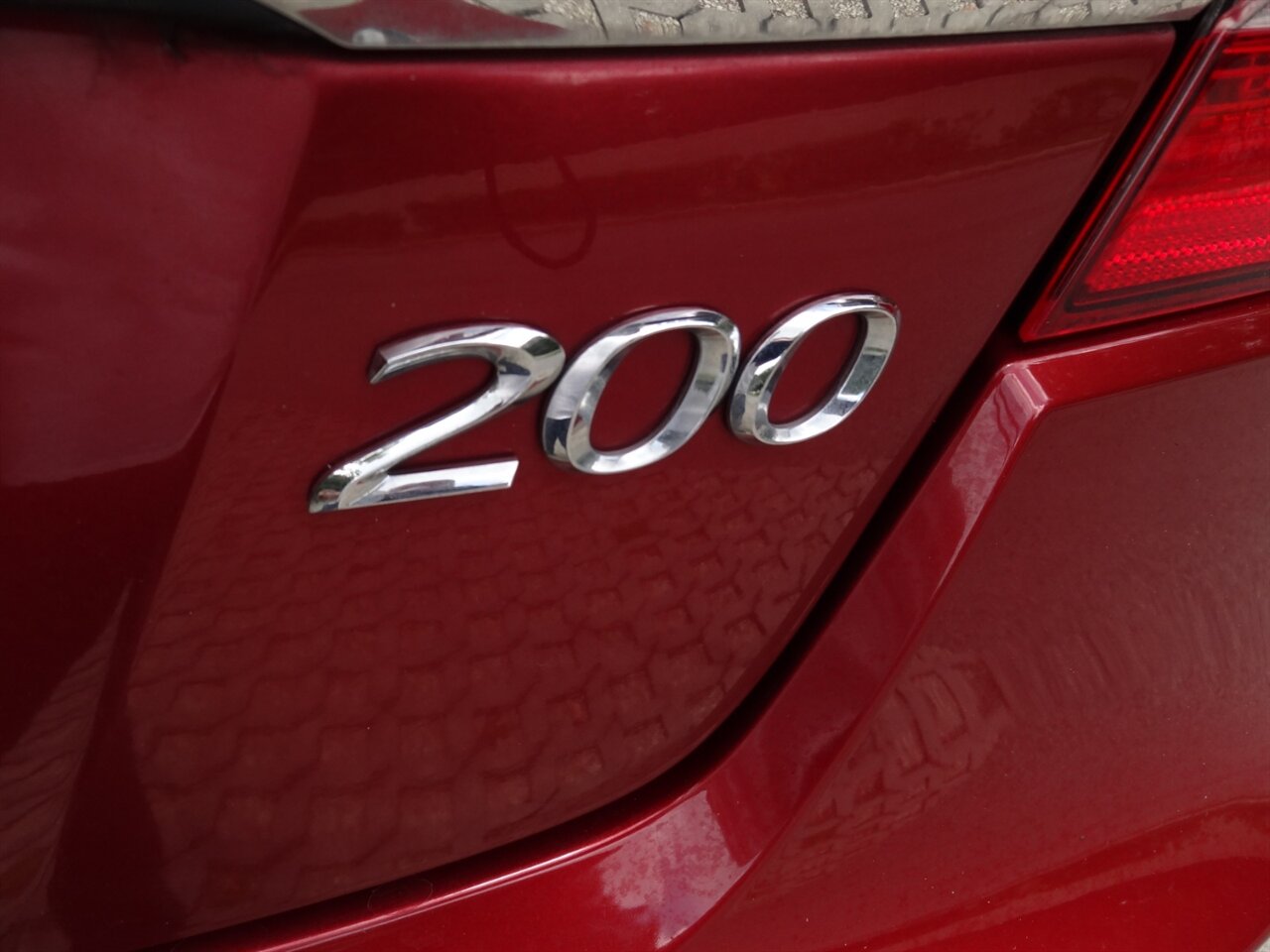 2014 Chrysler 200 Touring  Convertible - Photo 25 - Deland, FL 32720