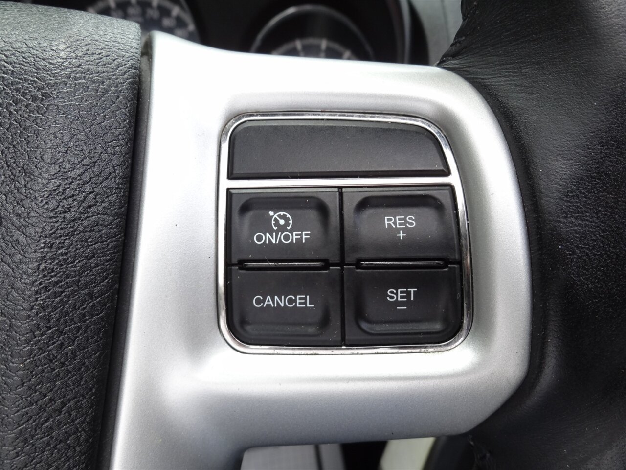 2014 Chrysler 200 Touring  Convertible - Photo 51 - Deland, FL 32720