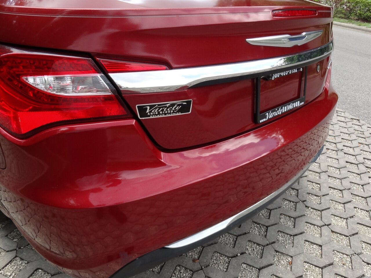 2014 Chrysler 200 Touring  Convertible - Photo 24 - Deland, FL 32720