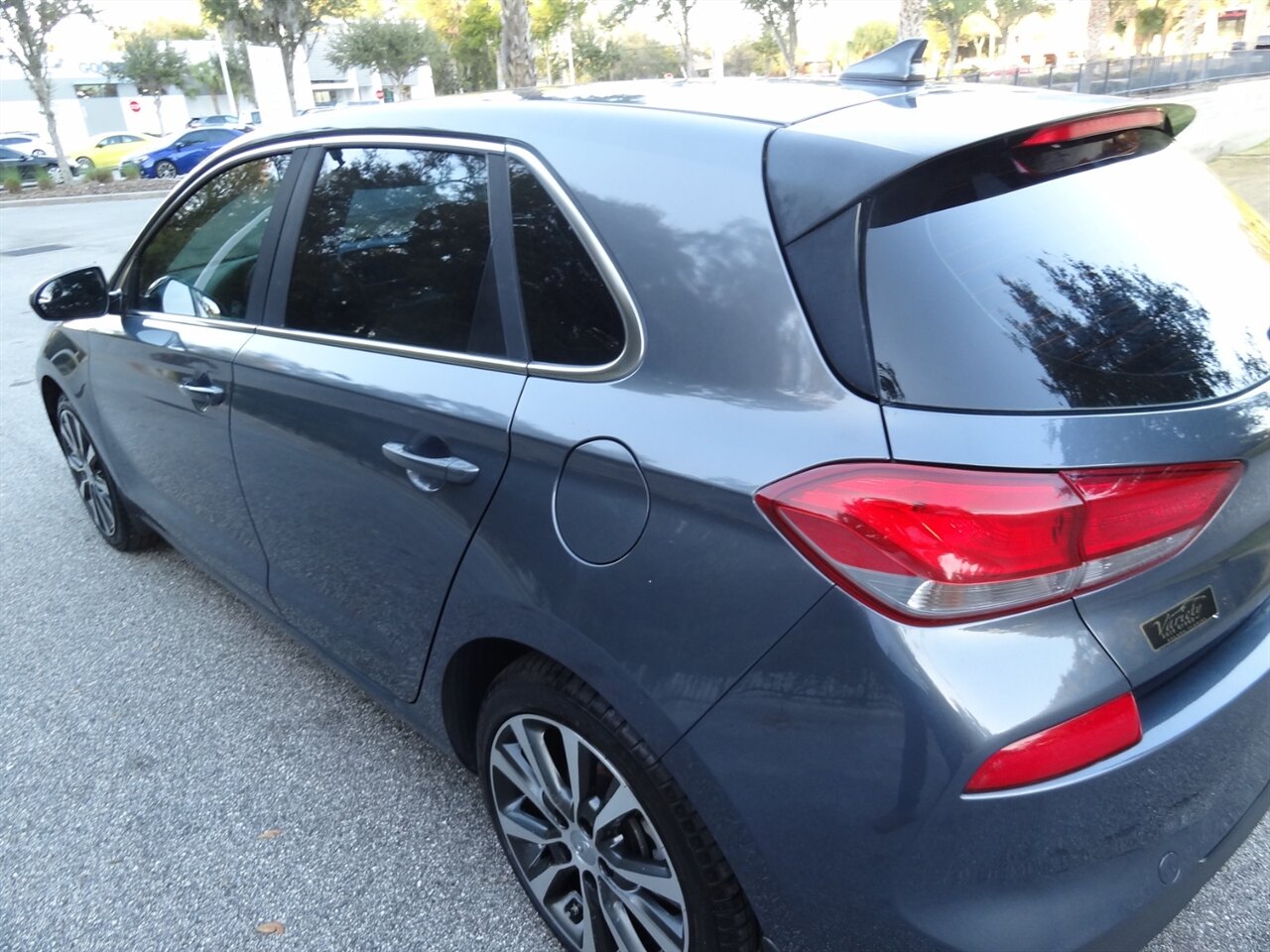 2018 Hyundai ELANTRA GT   - Photo 12 - Deland, FL 32720