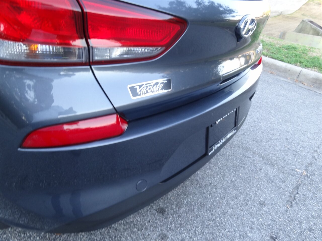 2018 Hyundai ELANTRA GT   - Photo 21 - Deland, FL 32720