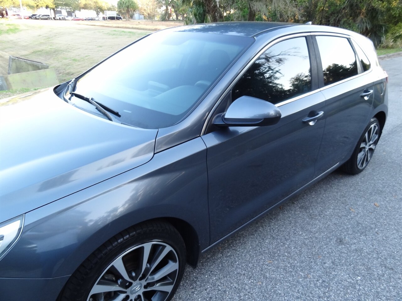 2018 Hyundai ELANTRA GT   - Photo 9 - Deland, FL 32720