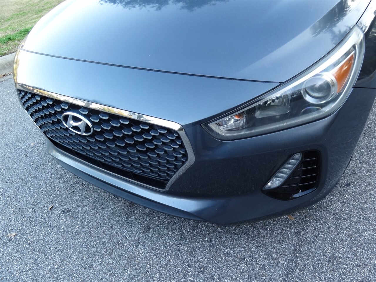 2018 Hyundai ELANTRA GT   - Photo 7 - Deland, FL 32720