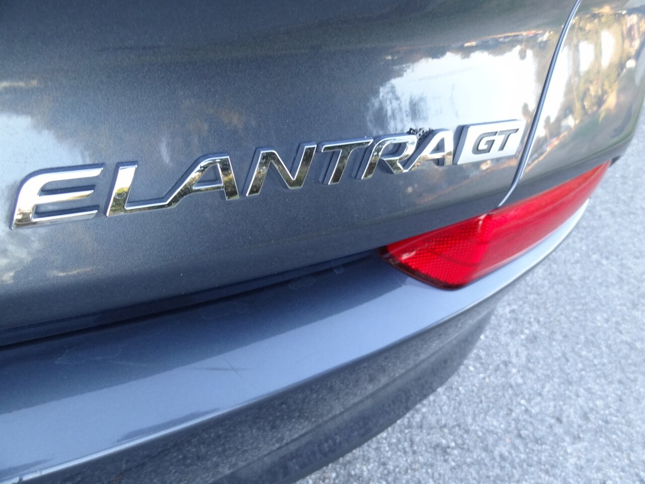 2018 Hyundai ELANTRA GT   - Photo 22 - Deland, FL 32720