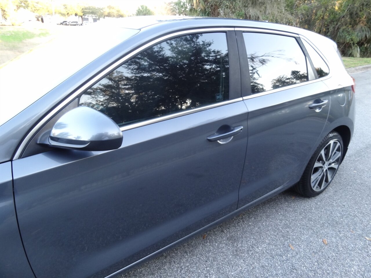 2018 Hyundai ELANTRA GT   - Photo 11 - Deland, FL 32720