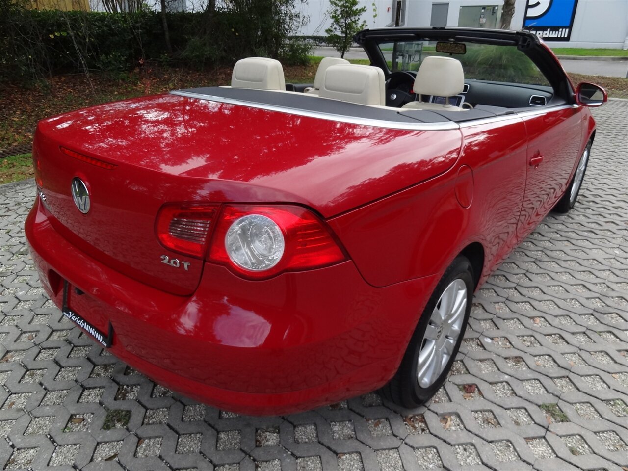 2008 Volkswagen Eos Turbo Premium - Photo 4 - Deland, FL 32720