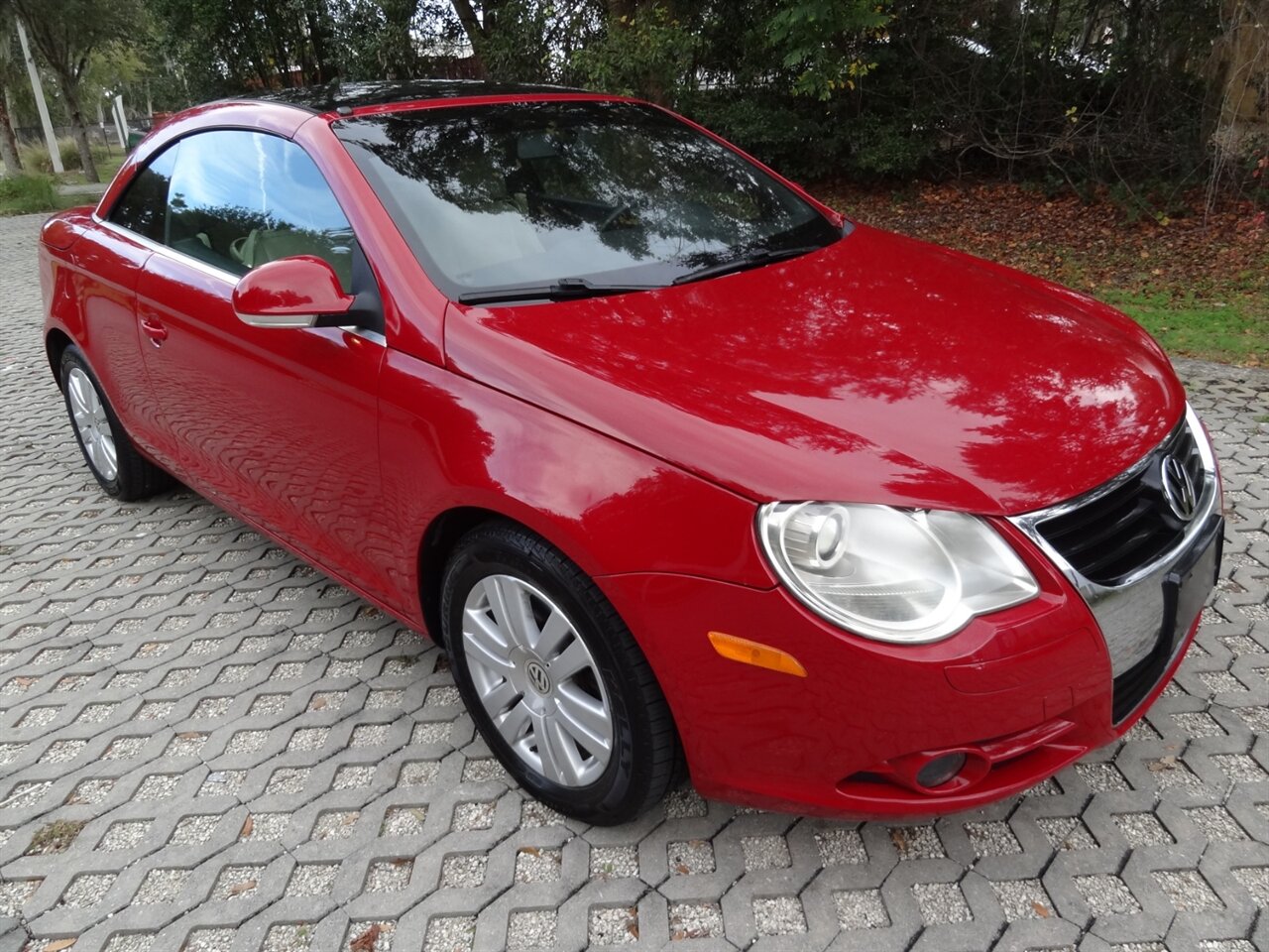 2008 Volkswagen Eos Turbo Premium - Photo 6 - Deland, FL 32720