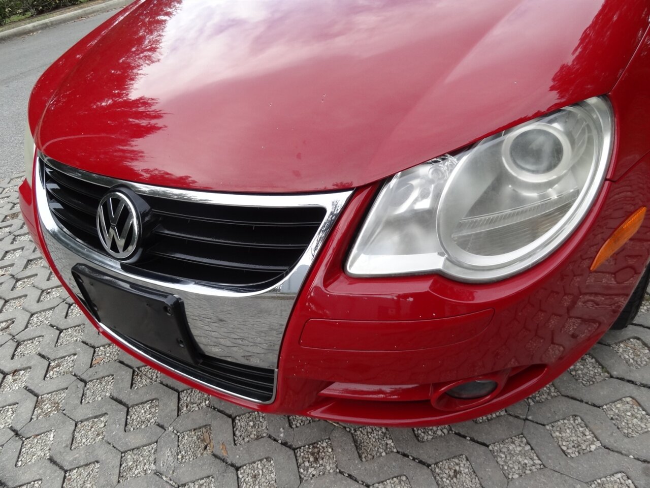 2008 Volkswagen Eos Turbo Premium - Photo 11 - Deland, FL 32720