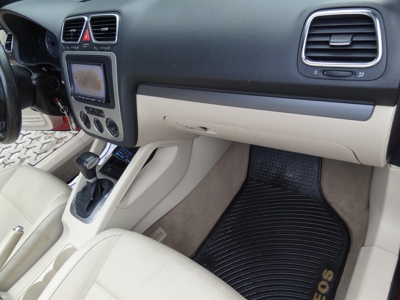 2008 Volkswagen Eos Turbo Premium - Photo 41 - Deland, FL 32720