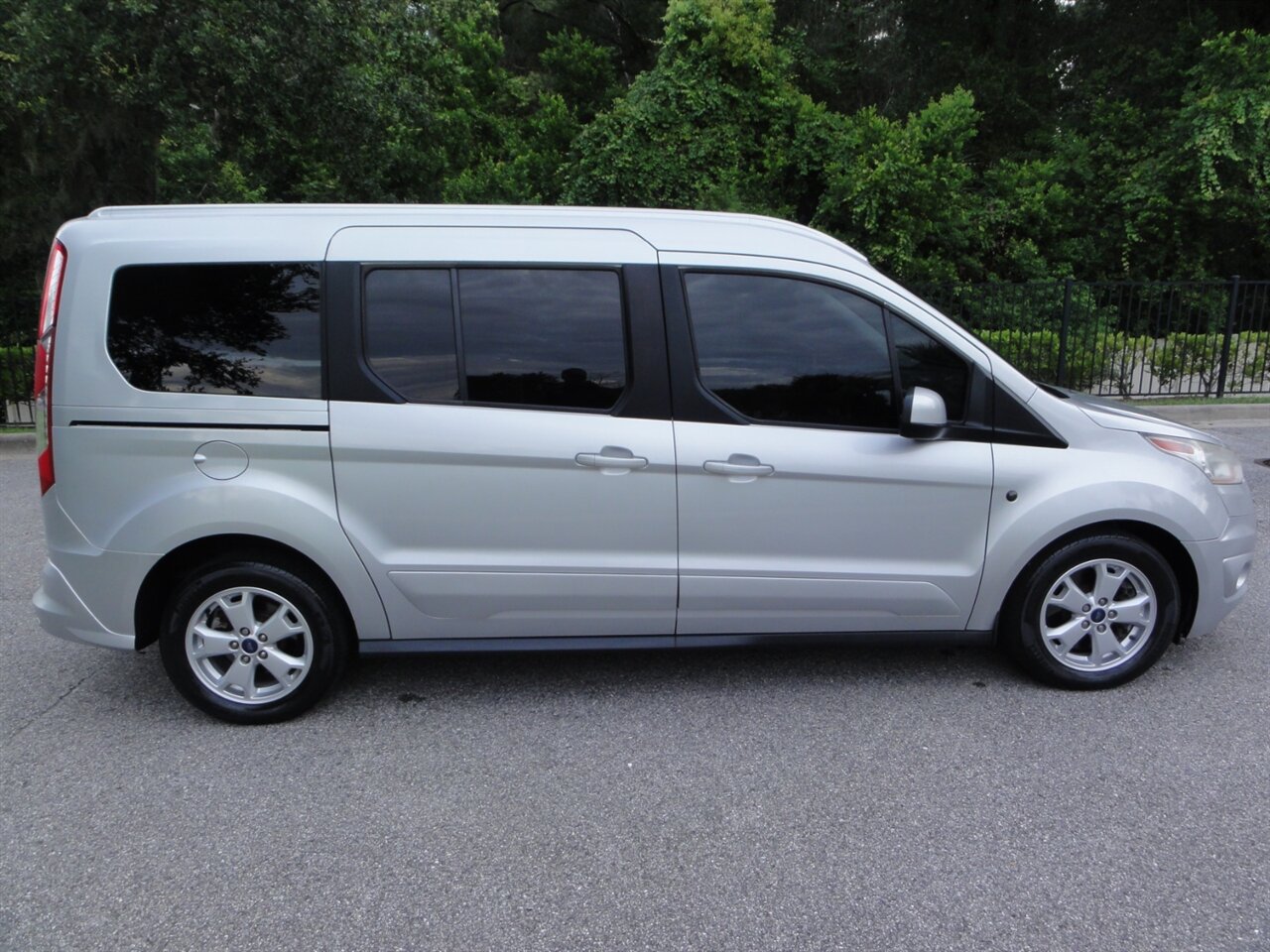 2016 Ford Transit Connect Titanium   - Photo 16 - Deland, FL 32720