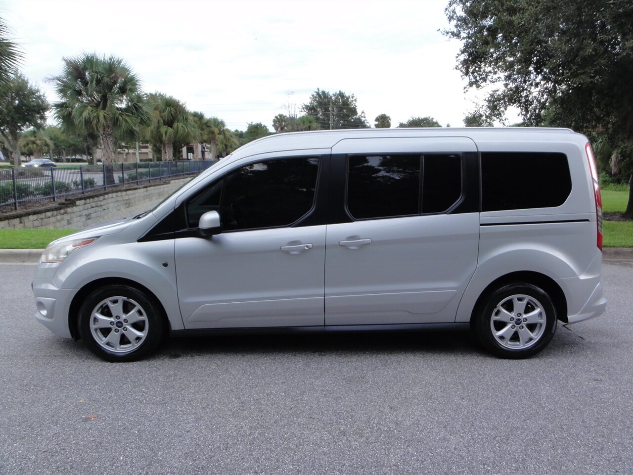 2016 Ford Transit Connect Titanium   - Photo 17 - Deland, FL 32720