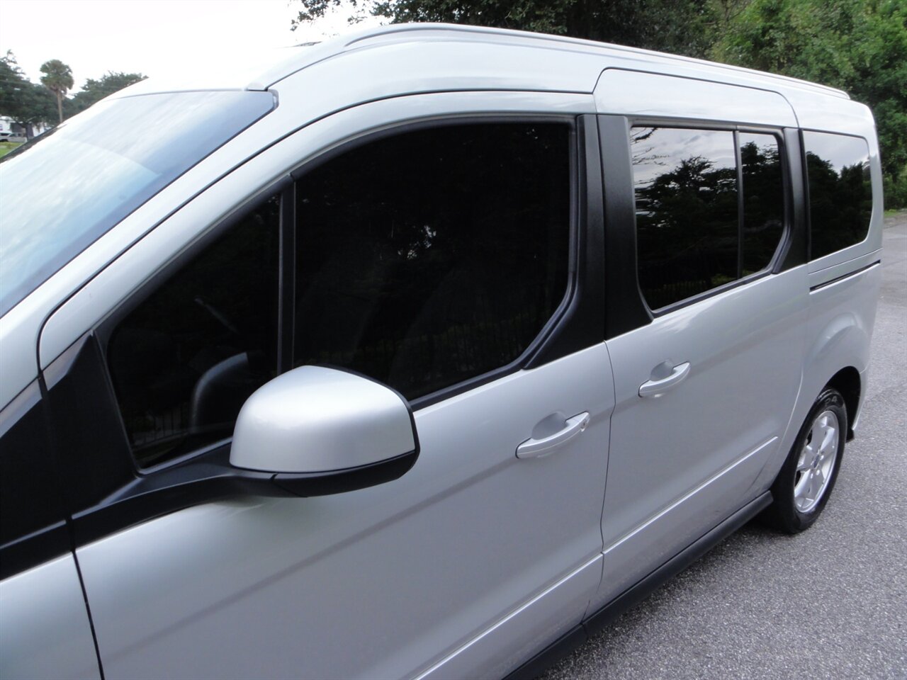 2016 Ford Transit Connect Titanium   - Photo 13 - Deland, FL 32720