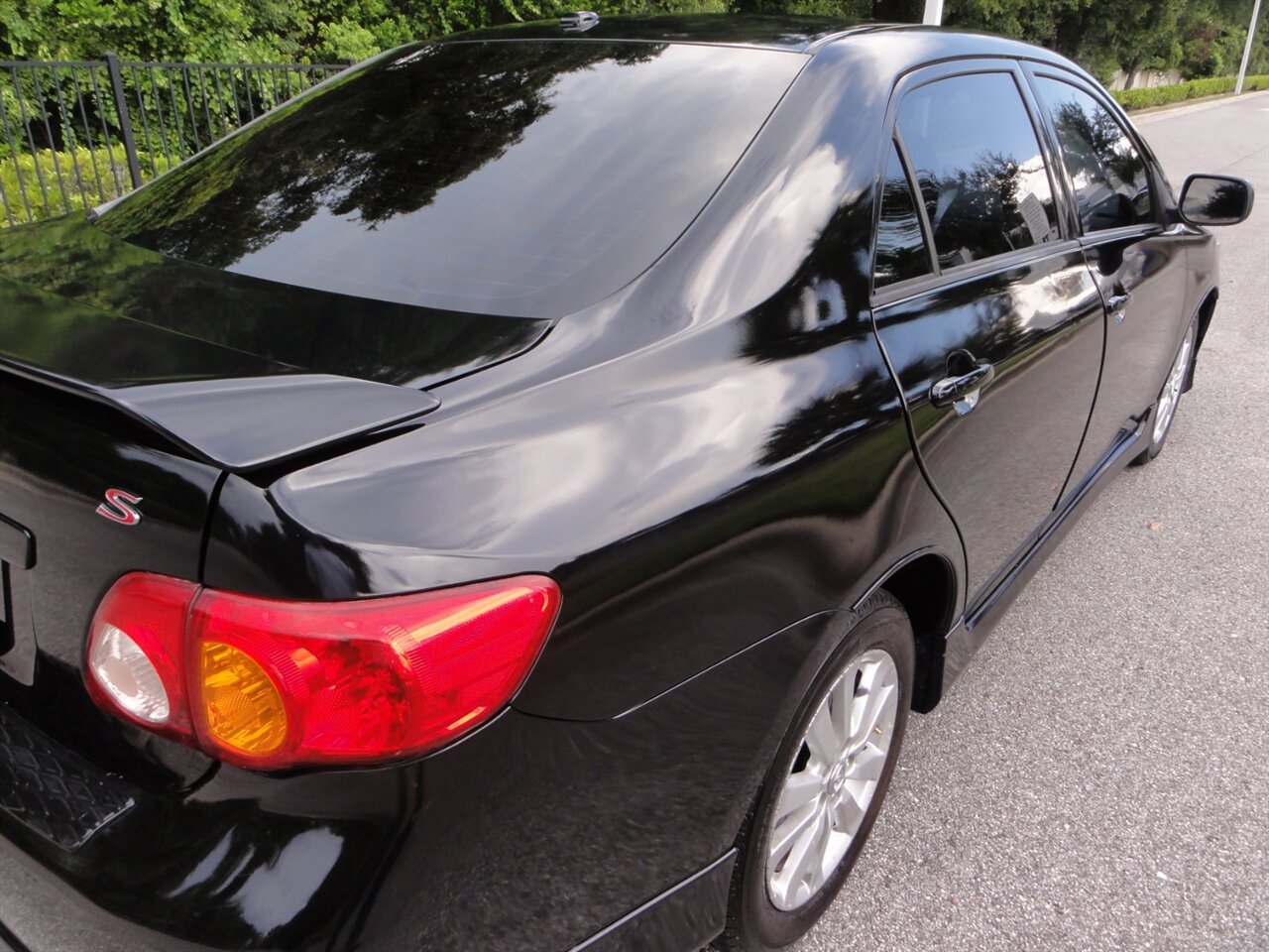 2010 Toyota Corolla S - Photo 13 - Deland, FL 32720