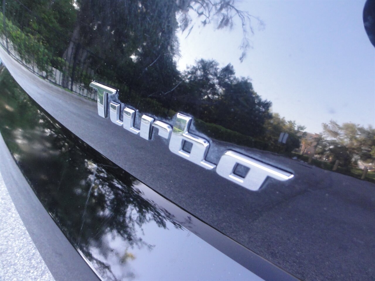 2016 Volkswagen Beetle-Classic 1.8T S   - Photo 22 - Deland, FL 32720