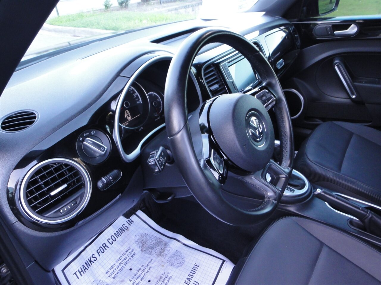 2016 Volkswagen Beetle-Classic 1.8T S   - Photo 30 - Deland, FL 32720