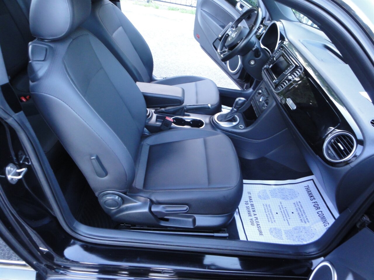 2016 Volkswagen Beetle-Classic 1.8T S   - Photo 34 - Deland, FL 32720