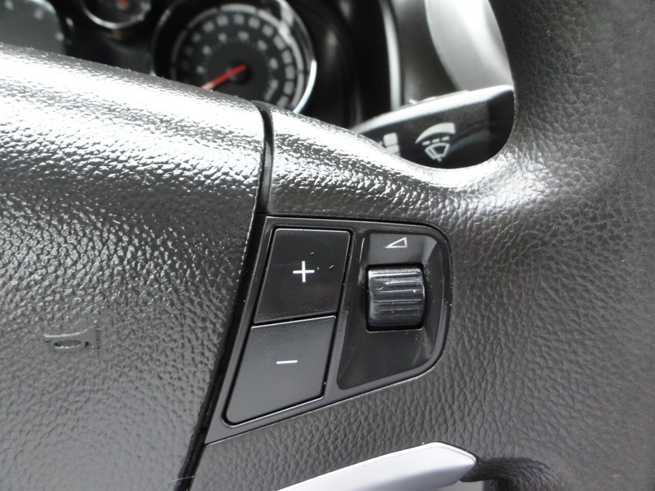 2008 Saturn Vue XE - Photo 48 - Deland, FL 32720