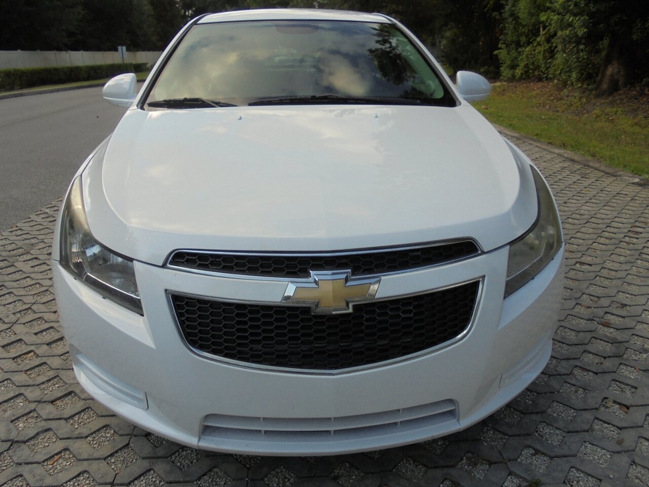 2013 Chevrolet Cruze 2LT Auto   - Photo 5 - Deland, FL 32720