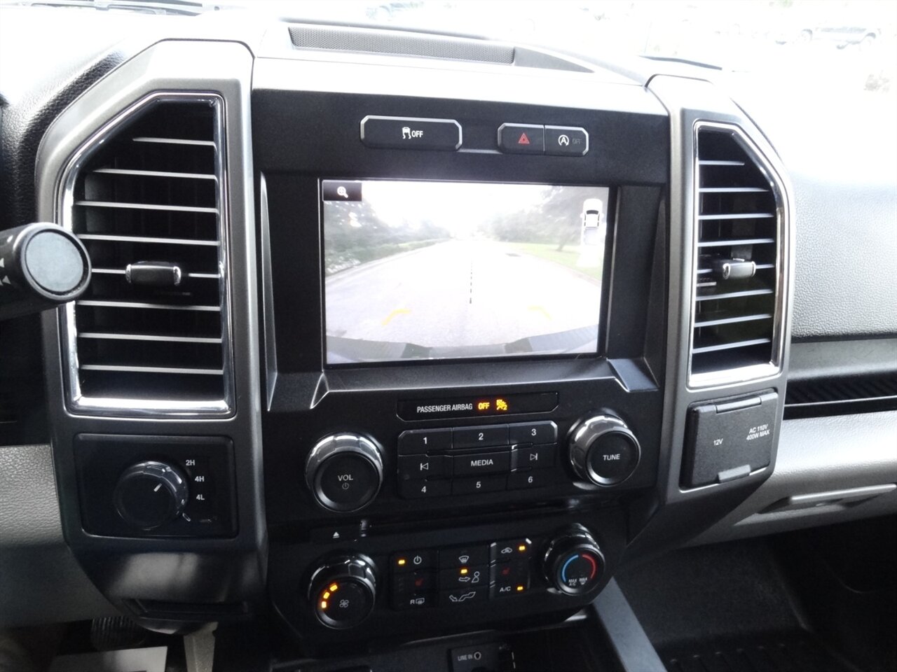 2015 Ford F-150 XLT Extended cab 4X4 - Photo 56 - Deland, FL 32720