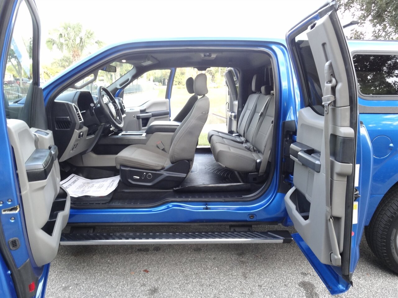 2015 Ford F-150 XLT Extended cab 4X4 - Photo 30 - Deland, FL 32720