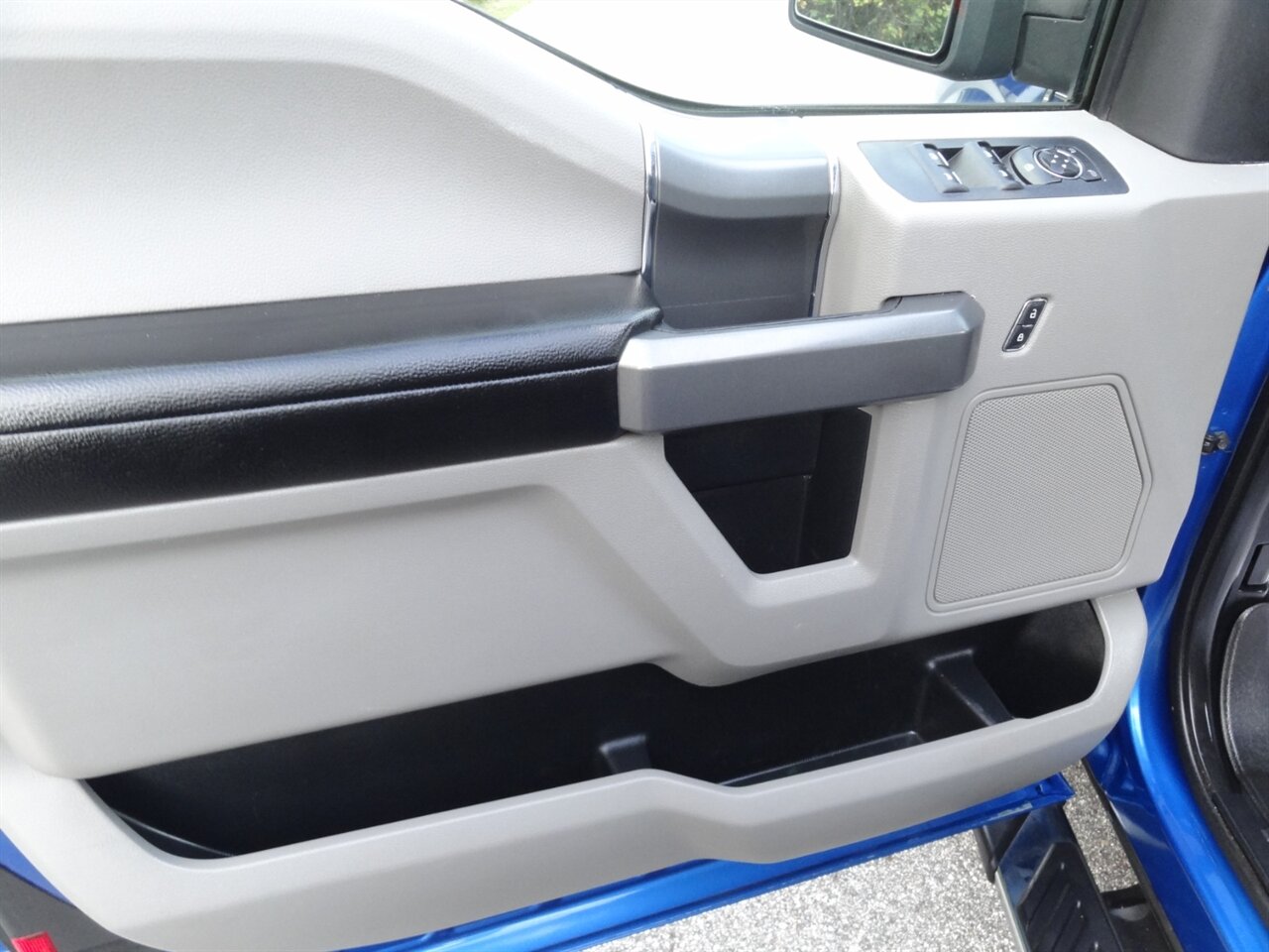 2015 Ford F-150 XLT Extended cab 4X4 - Photo 35 - Deland, FL 32720